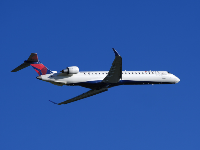 Delta Connection Endeavor Air