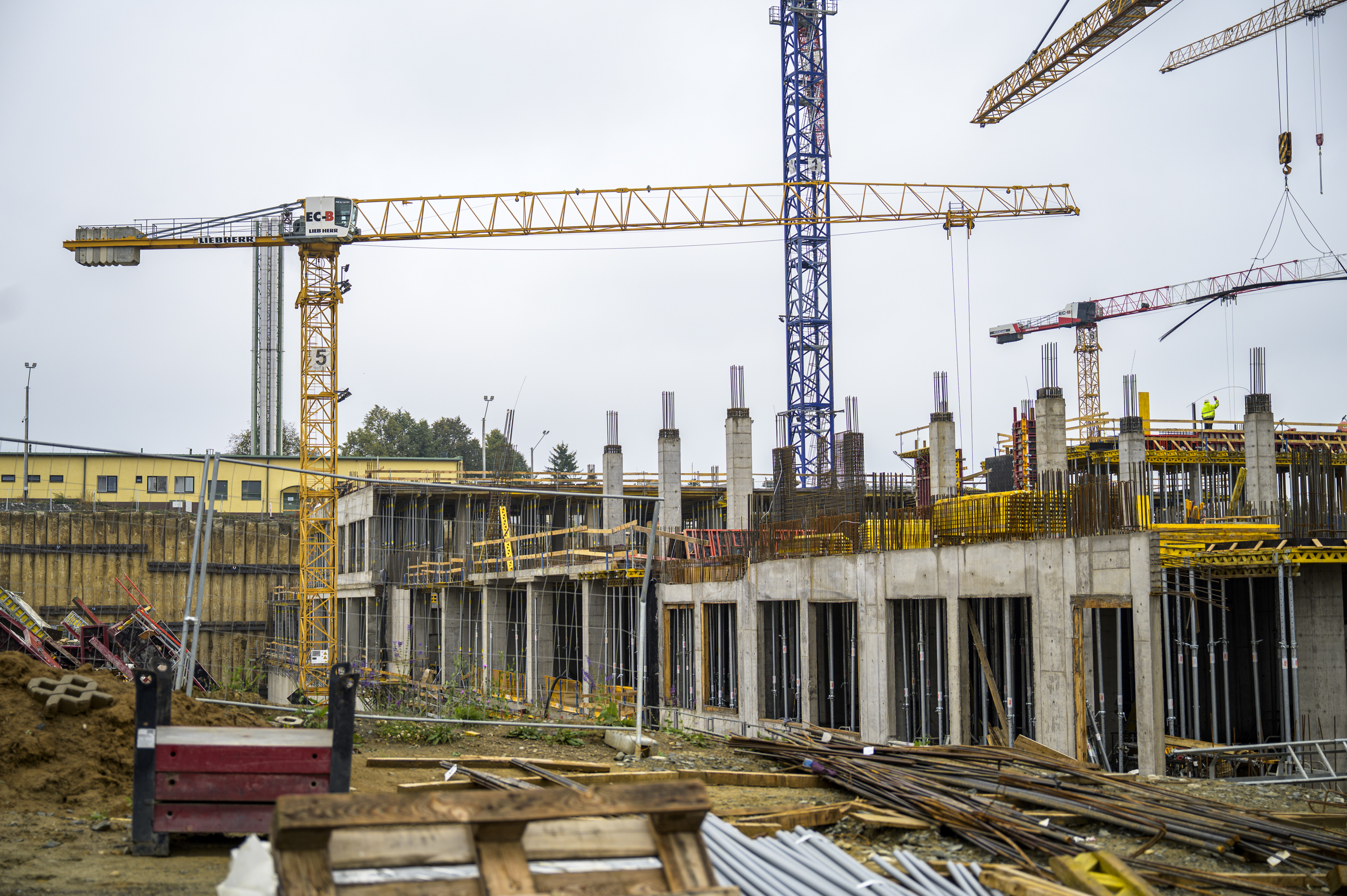 Na snímke stav výstavby novej vojenskej nemocnice v Prešove z októbra 2025.