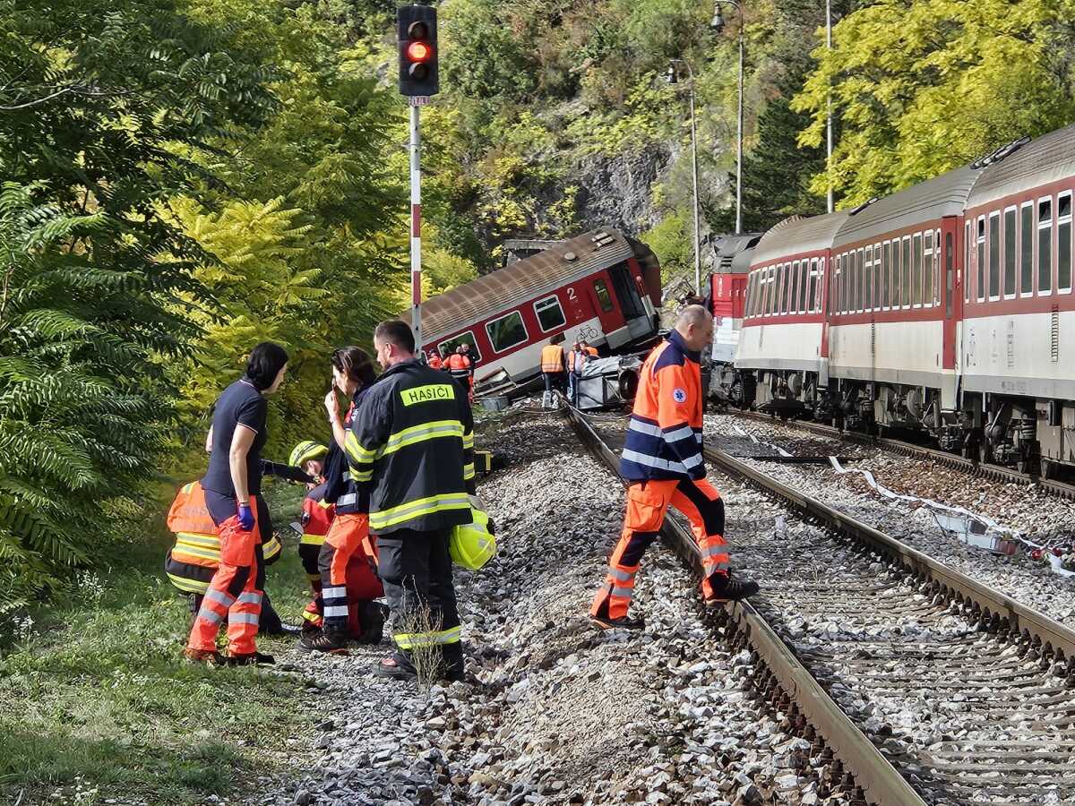 Zrážka rýchlikov pri obci Jablonov nad Turňou
