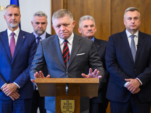 SR NRSR rozpočet26 schválenie koalícia TK BAX