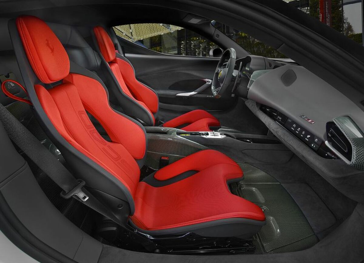 Ferrari SC40 - 2025