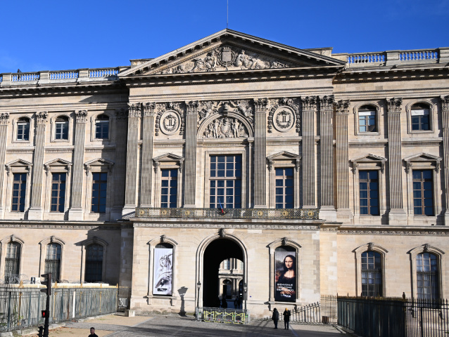múzeum Louvre