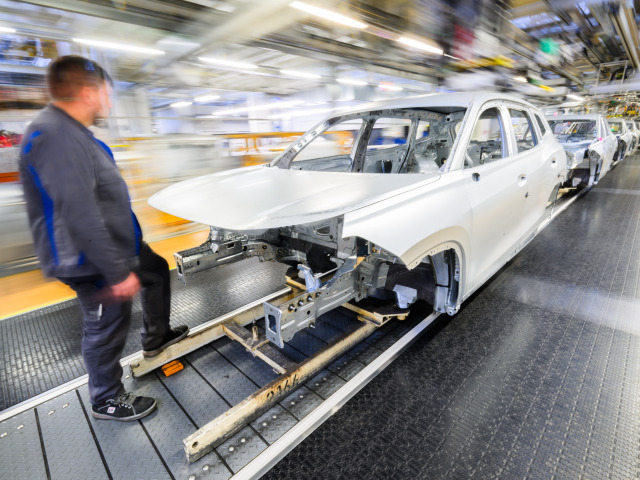 VW Volkswagen automobilka fabrika továreň