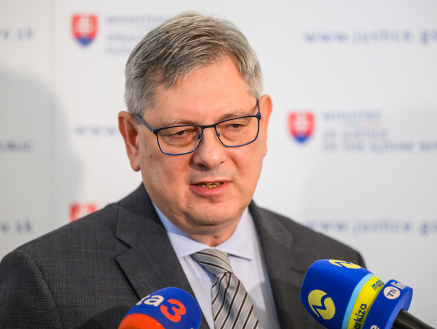 SR ÚMS Vallo Hattas MS Susko Bezpečnosť BAX
