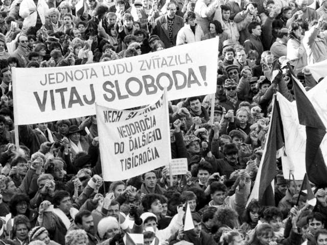 SR ČSSR nežná revolúcia 1989, Banská Bystrica