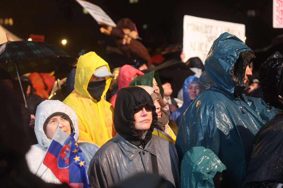 zhromaždenie, protest, BA