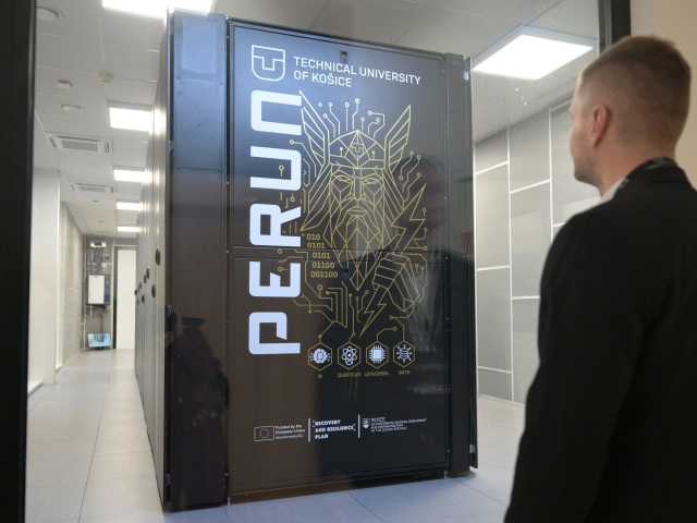 SR Košice TUKE MIRRI Perún spustenie KEX