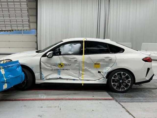 BMW 2 Gran Coupé prišlo o jednu hviezdičku. A nie kvôli asistenčným systémom. Zaváhalo v ochrane dospelých, kde dosiahlo len 78 %.