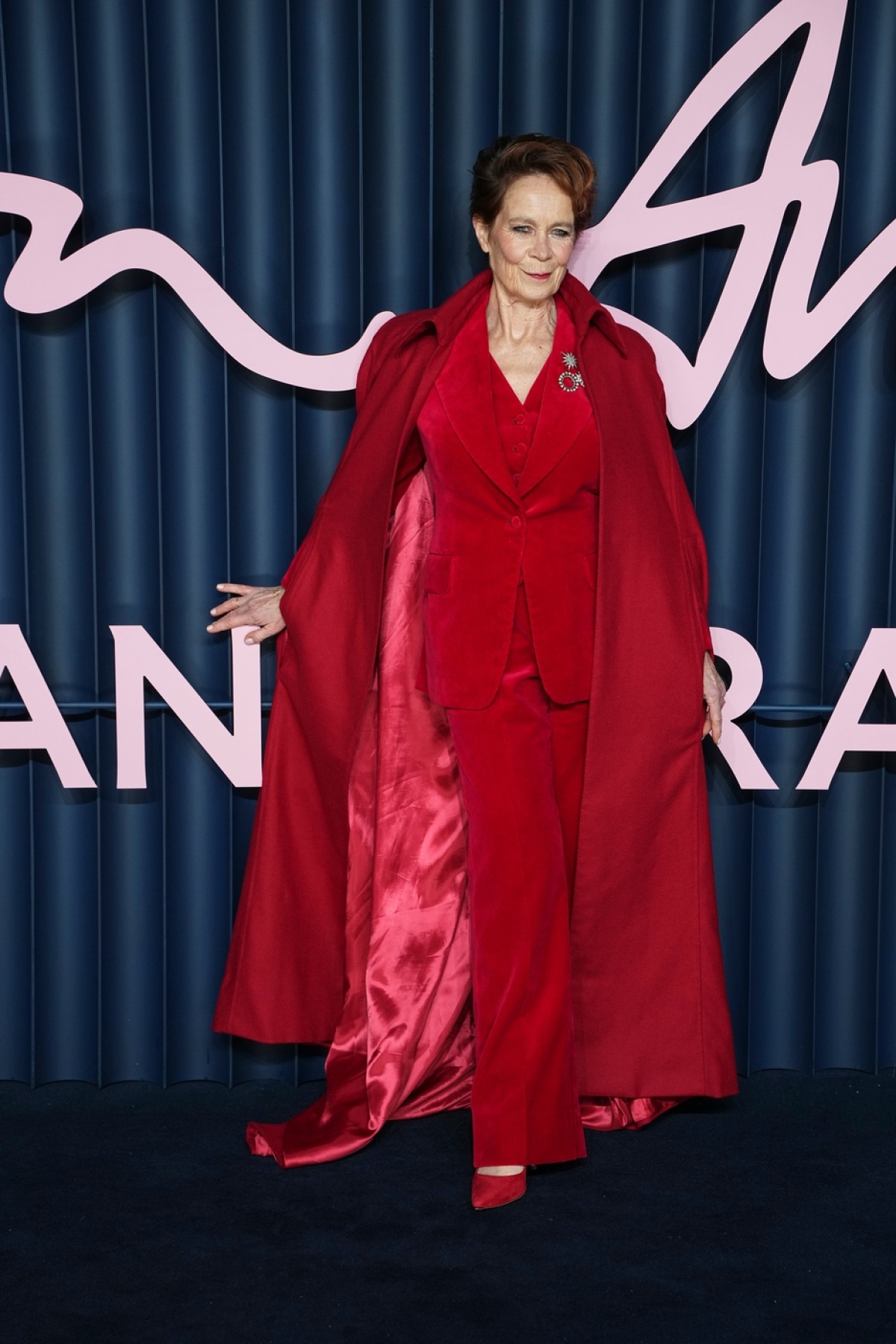 Herečka Celia Imrie.