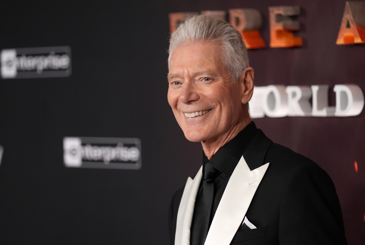 Stephen Lang
