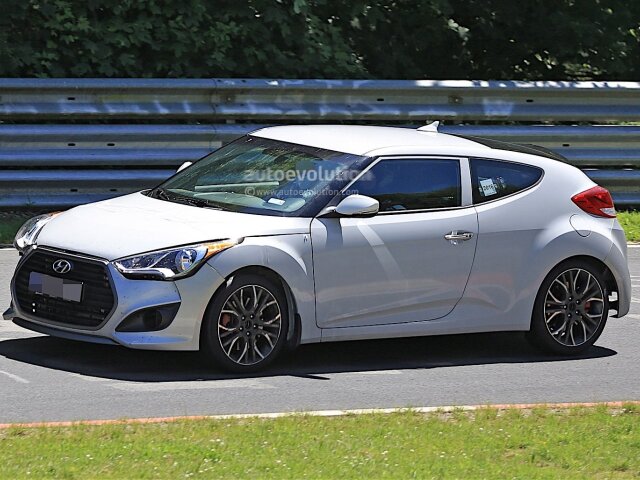 Hyundai vráti do európskej ponuky modely divízie N so spaľovacími motormi. Prvý príde v roku 2027, pravdepodobne nástupca i30 N. Nový motor už Hyundai testuje v experimentálnom Velosteri.