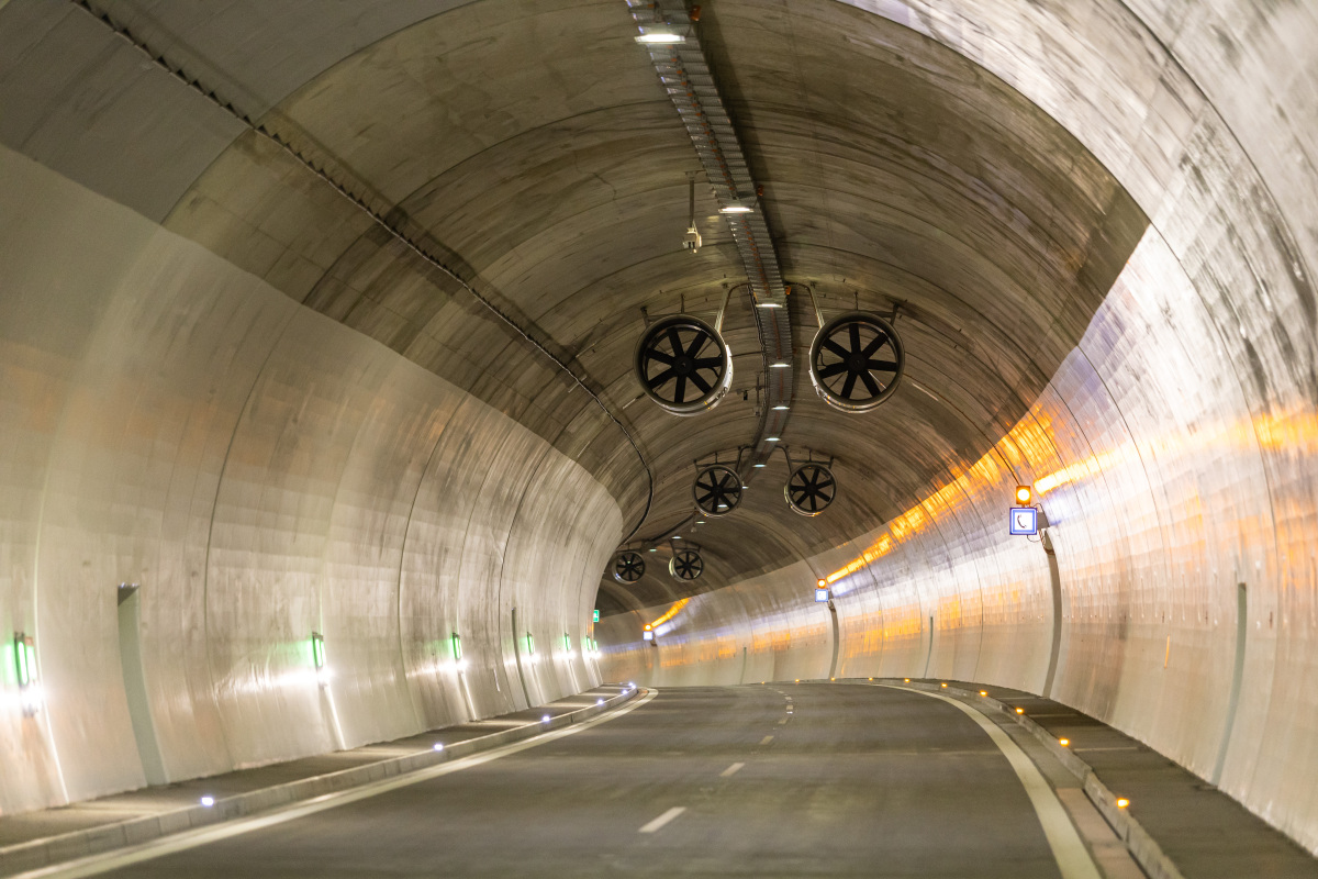 SR Višňové tunel otvorenie doprava ZAX