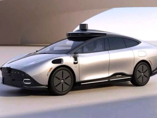 Tensor Robocar bude vybavený autonómnym riadením úrovne SAE 4. Bohužiaľ sa to podpísalo aj na jeho dizajne. Úhľadné SUV-kupé si totiž na streche vozí „hrb“ so senzormi vrátane lidarov.
