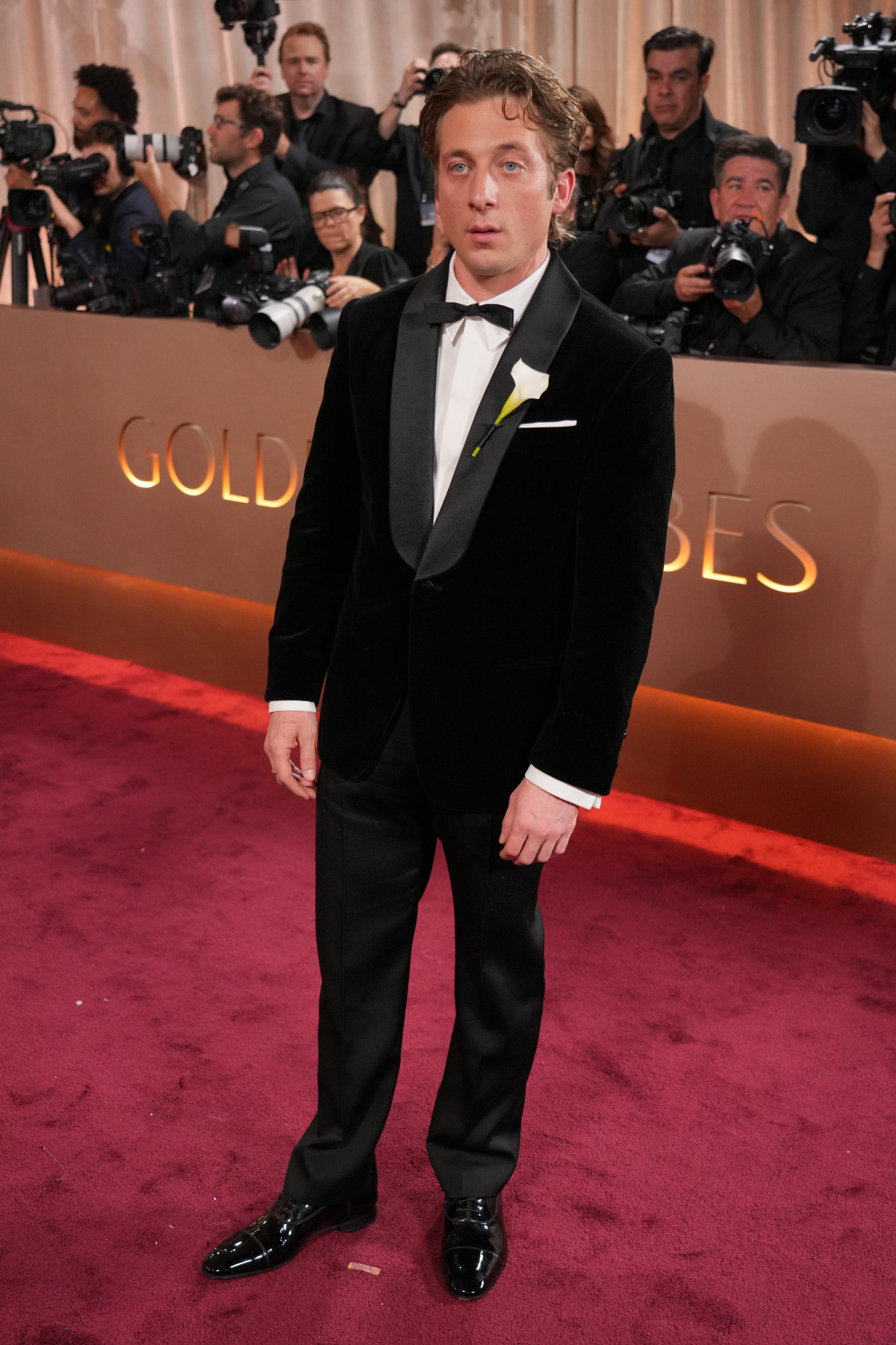 Herec Jeremy Allen White.