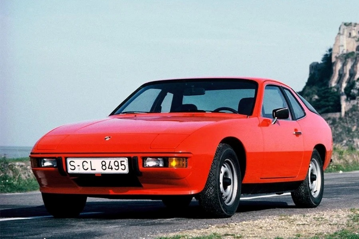 Porsche 924 oslavuje 50. výročie. Čím bolo výnimočné?