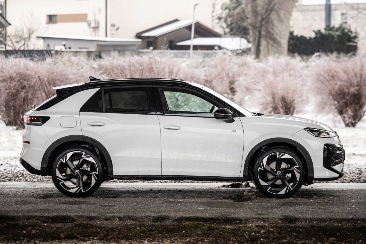 VW T-Roc 1,5 eTSI R-Line - test 2026