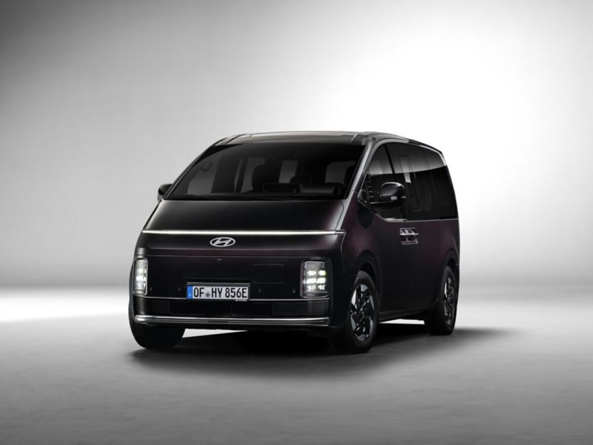 hyundai-staria-electric-0126-key-visual-01 wid 1024 bfc off