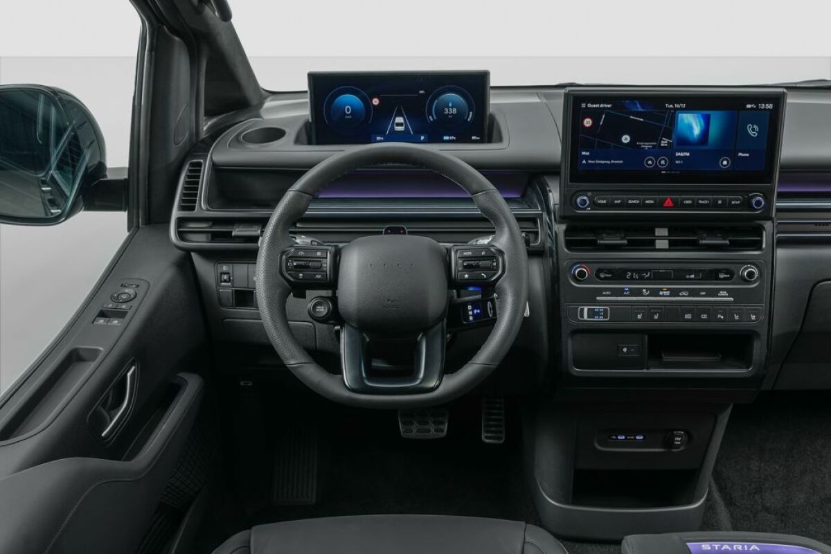 hyundai-staria-electric-0126-interior-02 wid 1024 bfc off