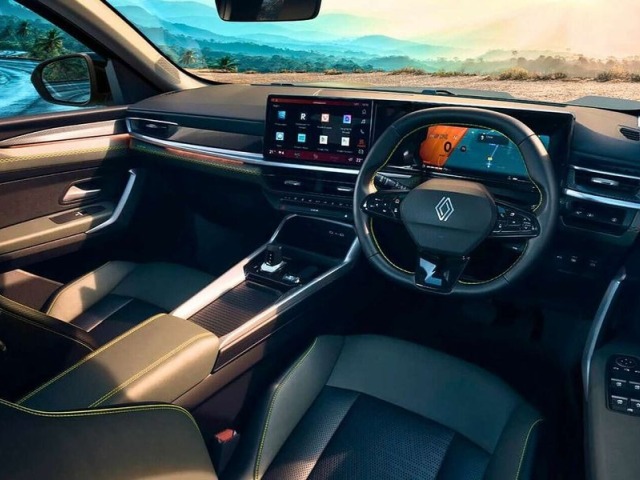 Interiér je podstatne luxusnejší ako ho poznáme z Dacie Duster. Má napríkald dva prepojené displeje a ako možnosť aj dvojzónovú klimatizáciu či ventilované sedadlá.