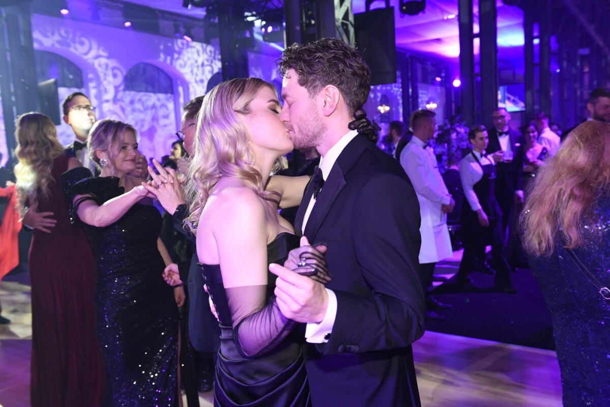 Martin Dubovický a Pavla Vaníčková sa od seba nedokázali odtrhnúť. 