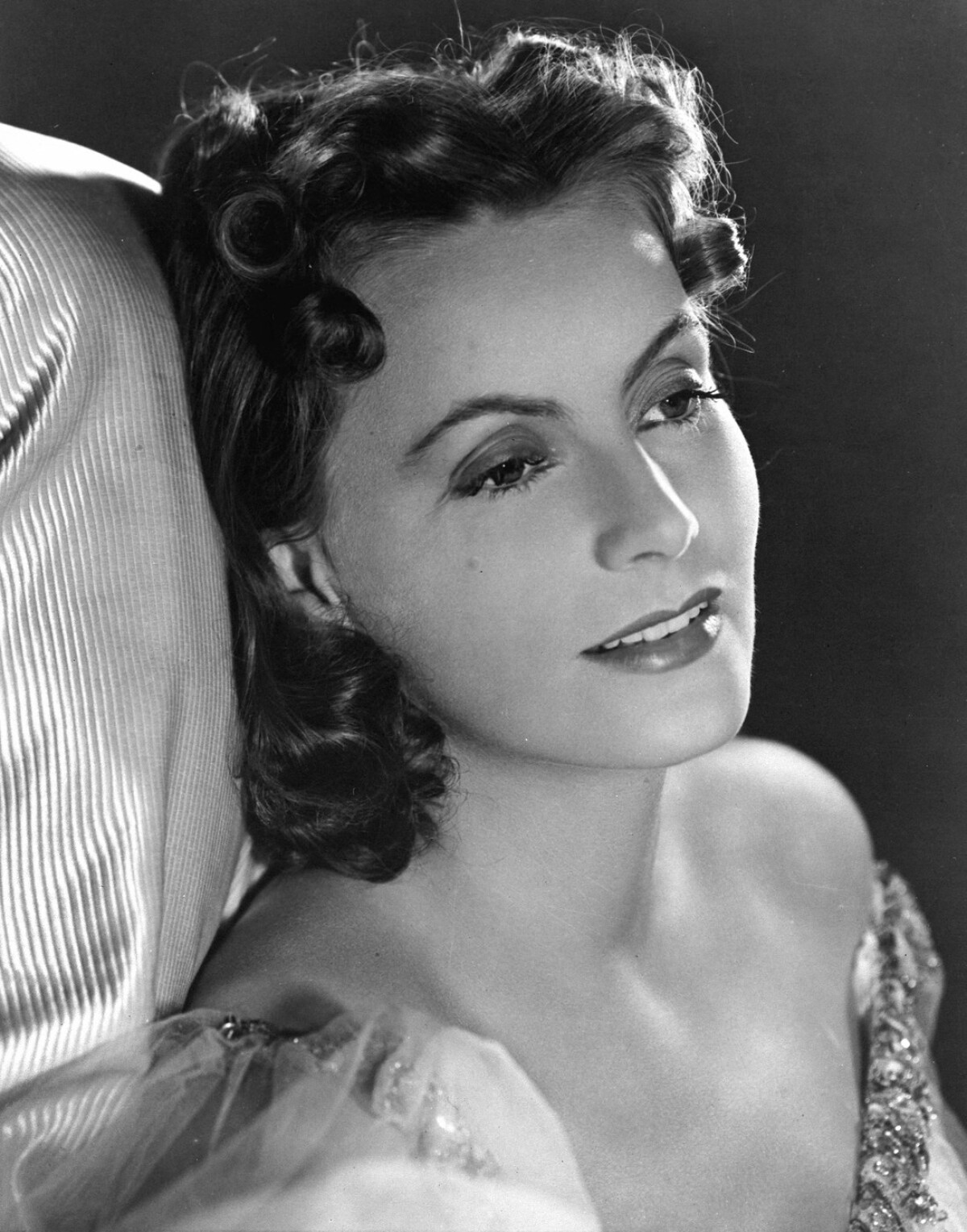 Ikonická Greta Garbo si zahrala slávnu špiónku Mata Hari, ale aj sama si túto "profesiu" vyskúšala. Komu pomáhala identifikovať nacistických prívržencov v Štokholme?