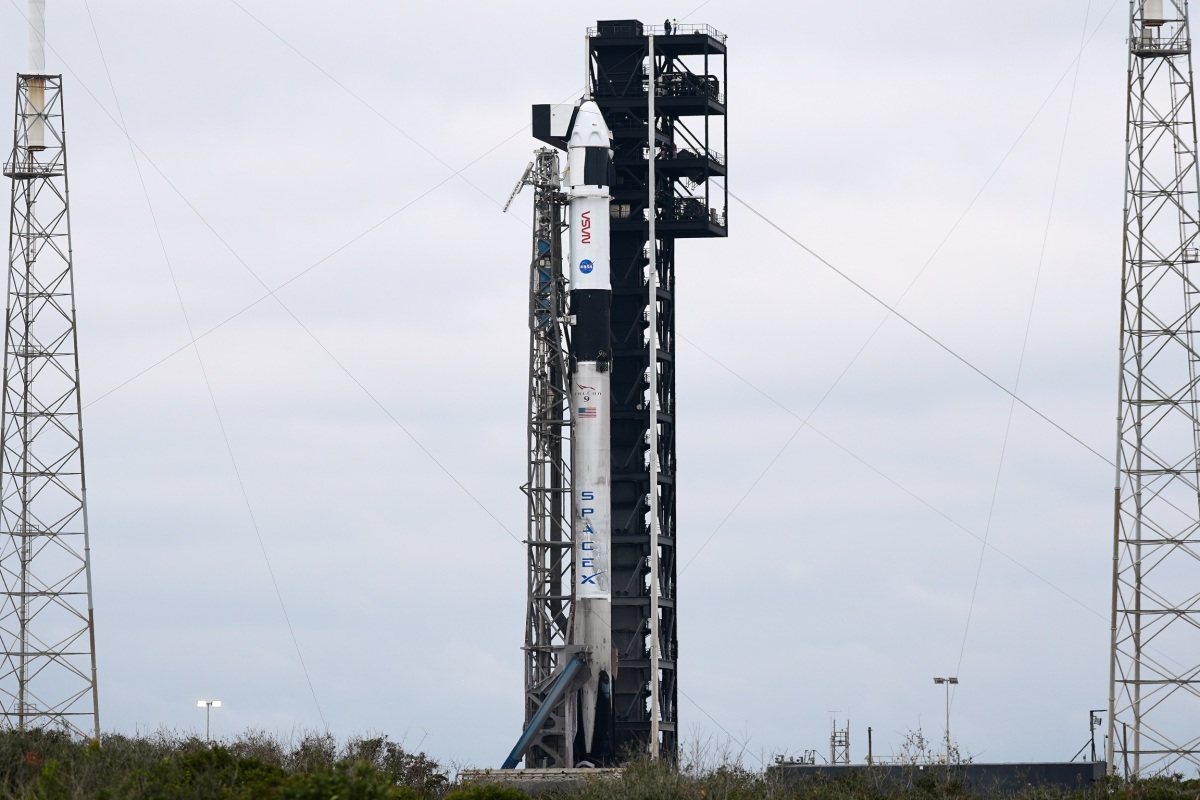 SpaceX /  Dragon / Unierse /