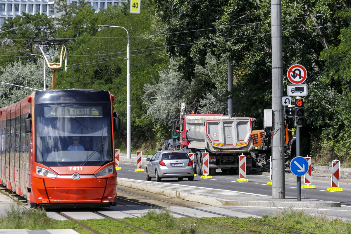 SR Bratislava trolejbusová trať príprava nová BAX
