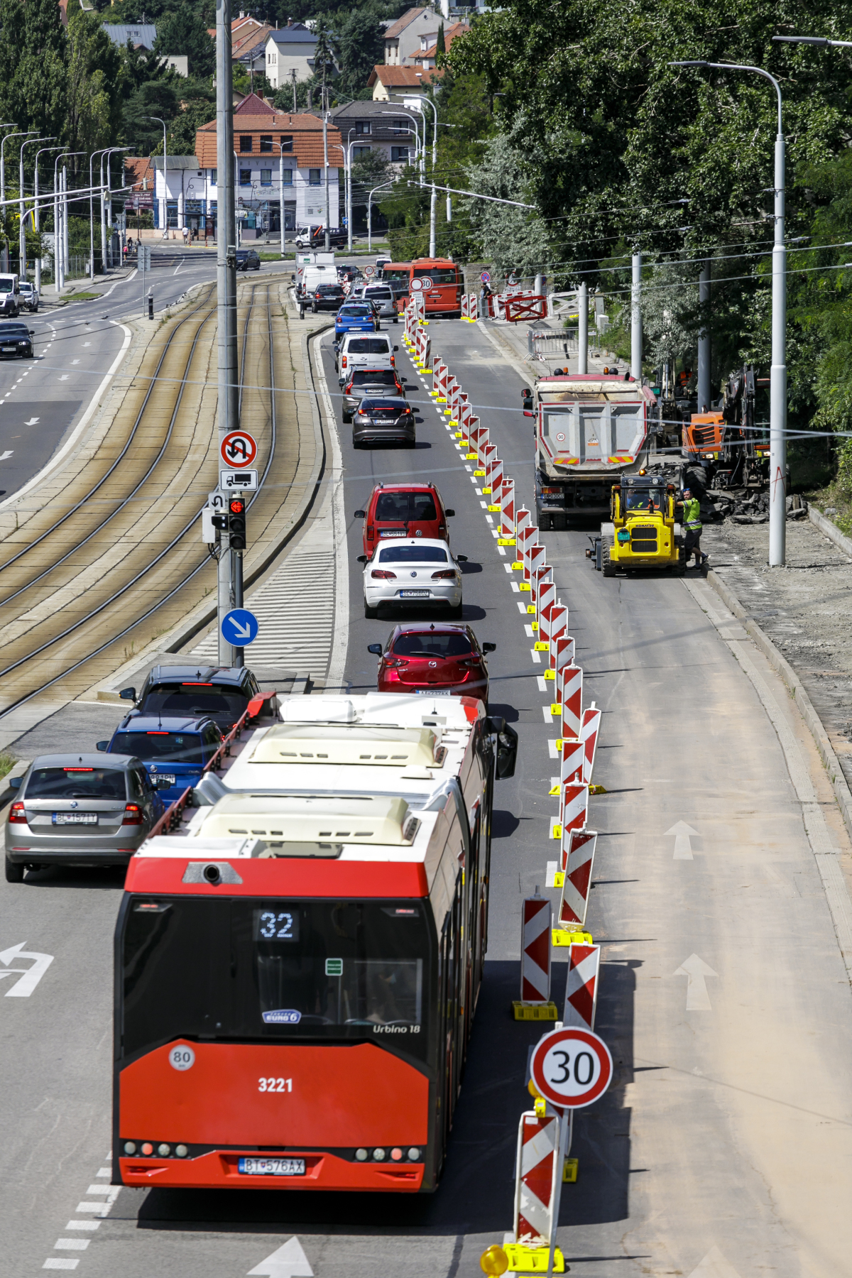 SR Bratislava trolejbusová trať príprava nová BAX