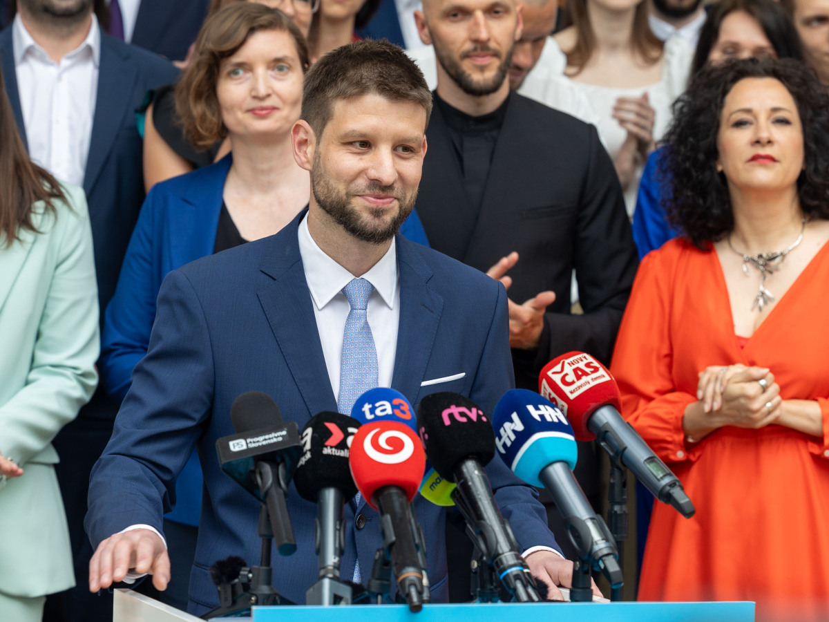 Michal Šimečka predseda PS