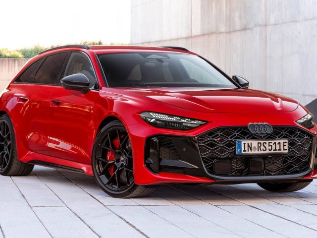 Audi RS 5 Avant 1