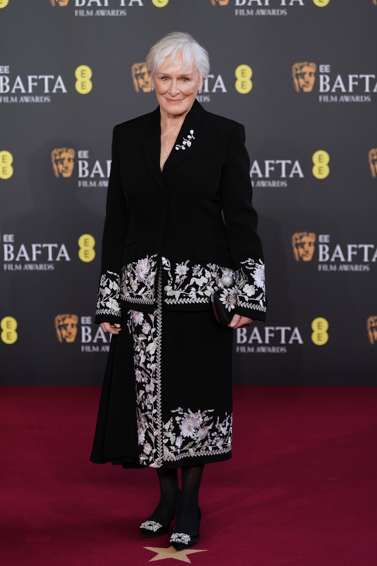 Herečka Glenn Close v kreácii Erdem. 