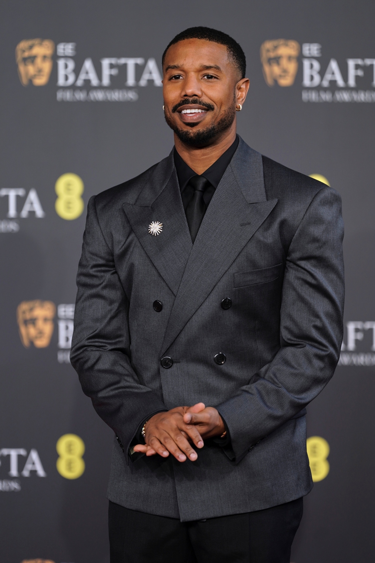 Herec Michael B. Jordan na vyhlásení cien BAFTA.