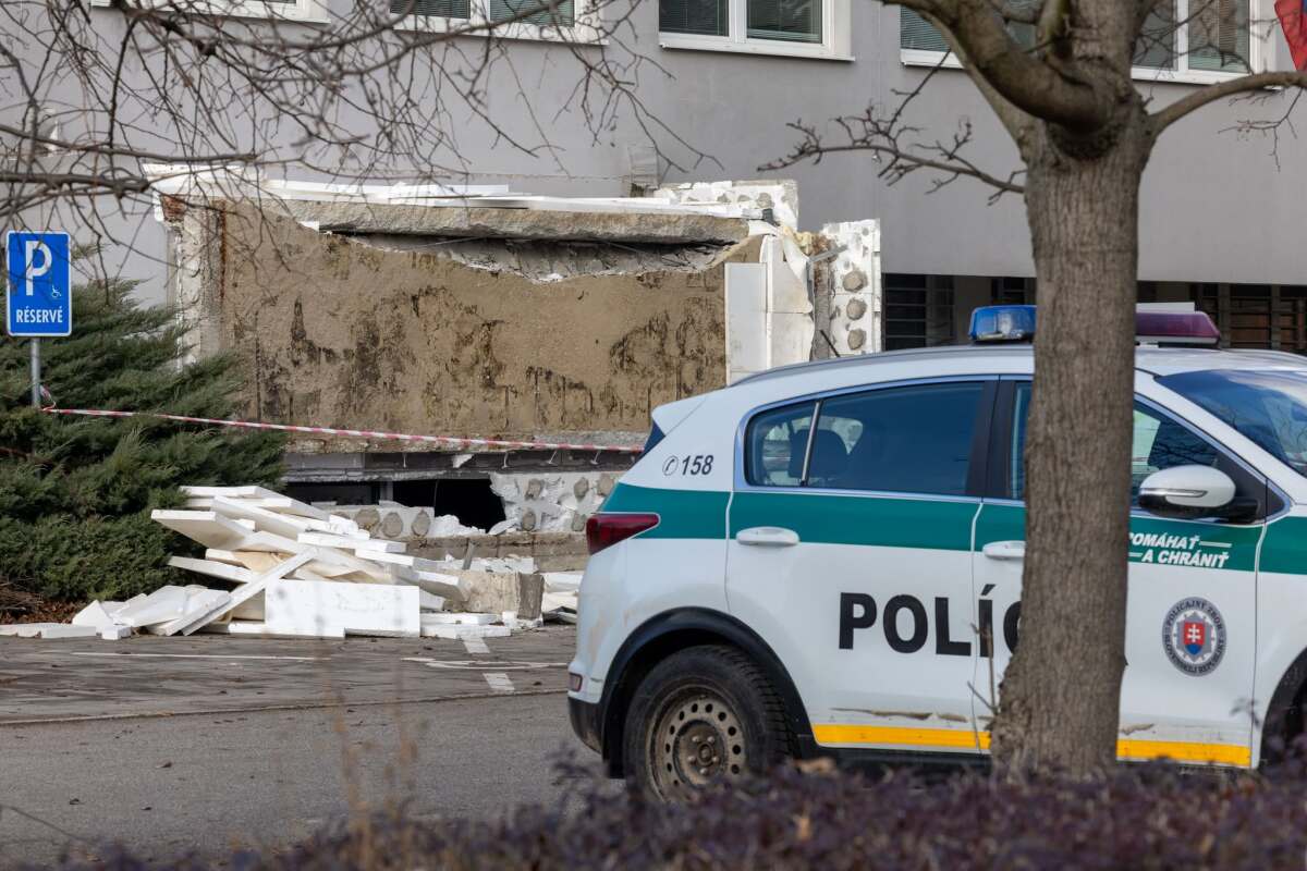 komárno, klientske centrum