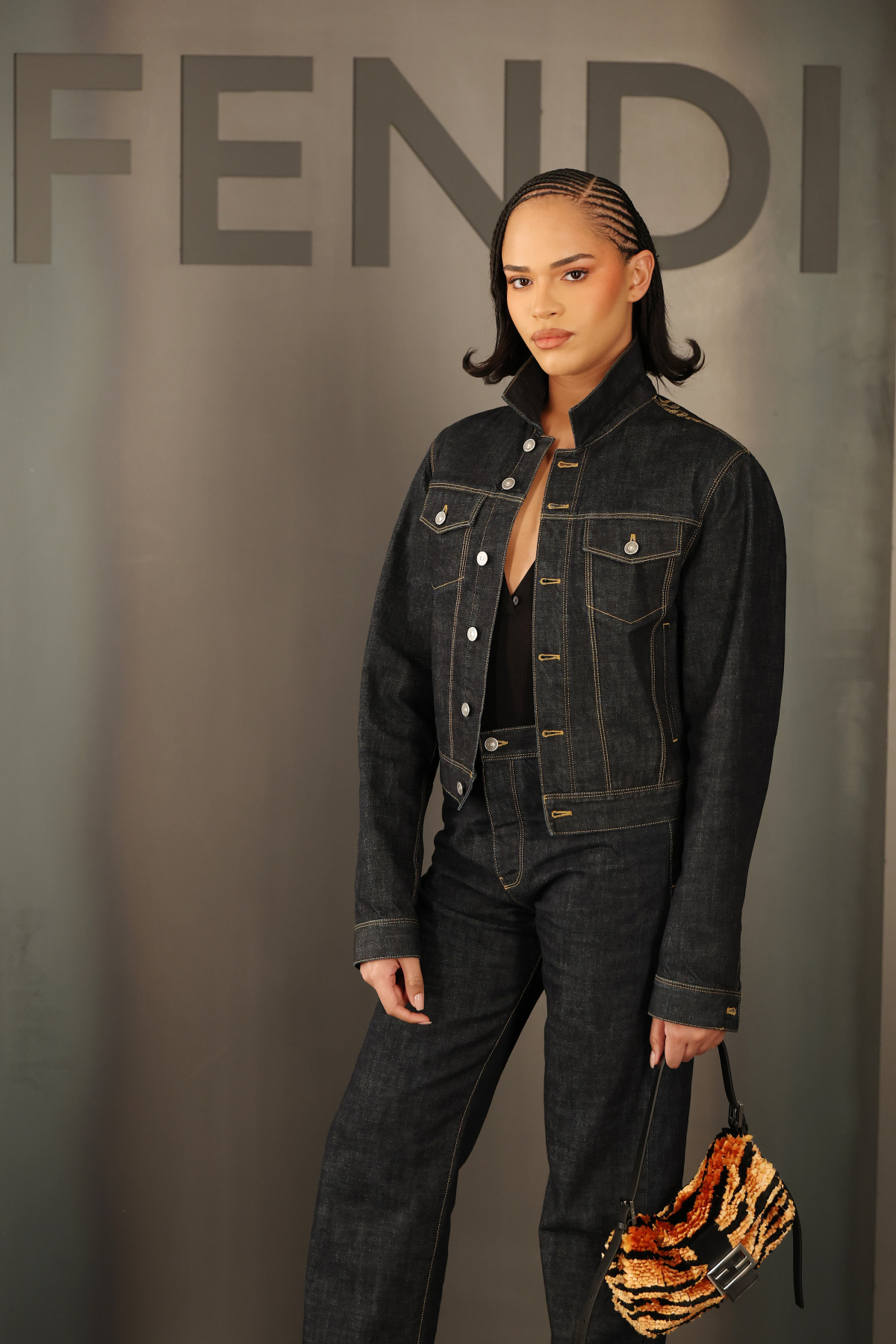 MOdelka Yasmin Finney. 
