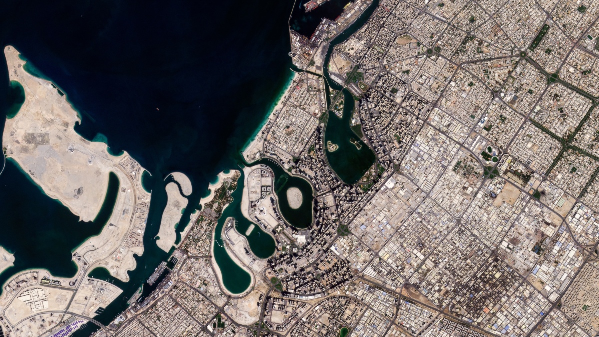 satelity, Dubaj, SAE