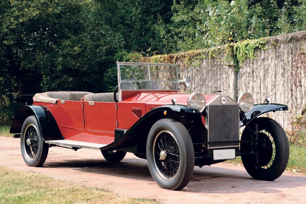 Čo priniesla v roku 1922 svetu áut Lancia Lambda?