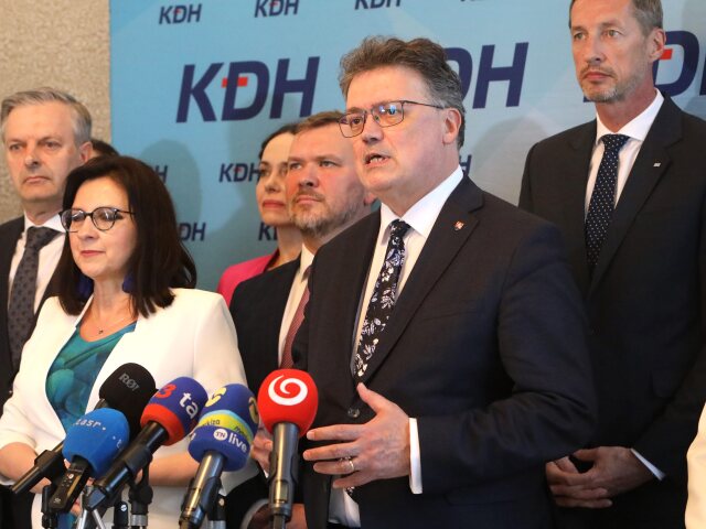 KDH Horecký Stachura majerský