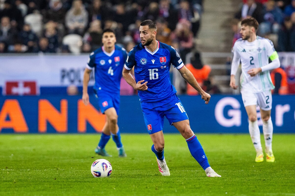 02. Dávid Hancko