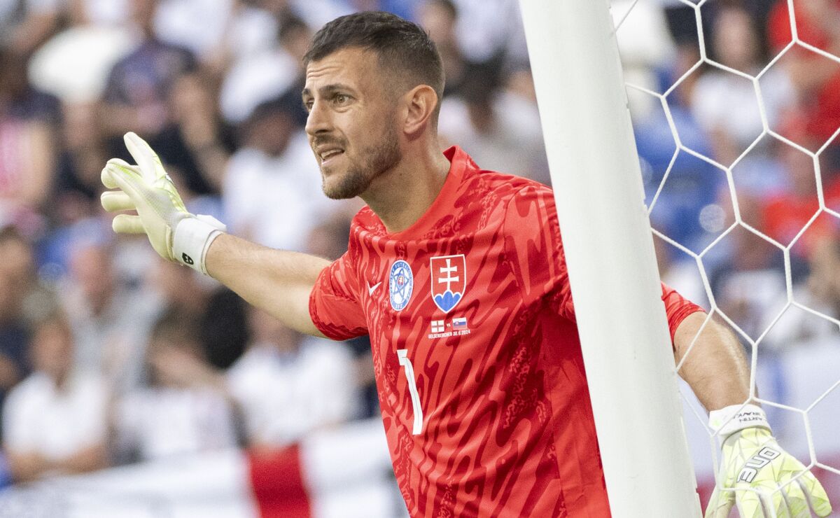 08. Martin Dúbravka