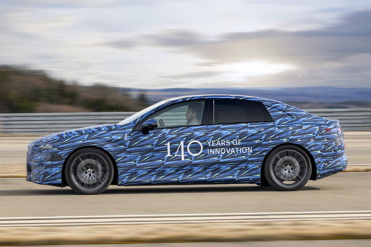 Mercedes-Benz C Electric - testovací prototyp 2026