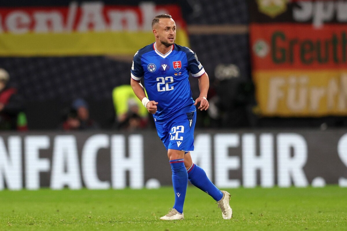 13. Stanislav Lobotka
