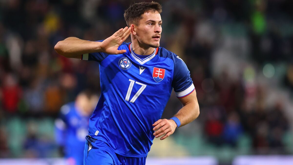 24. Adrián Kaprálik