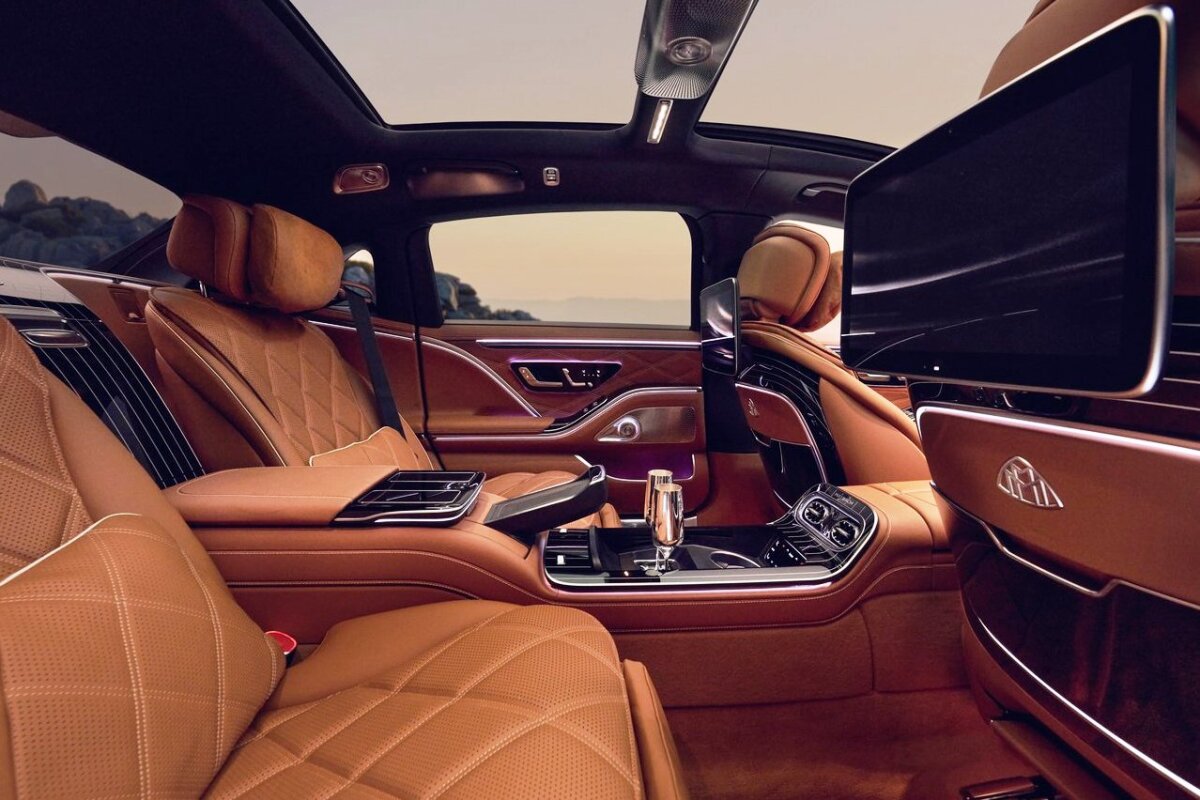 Mercedes-Benz S Maybach - 2027