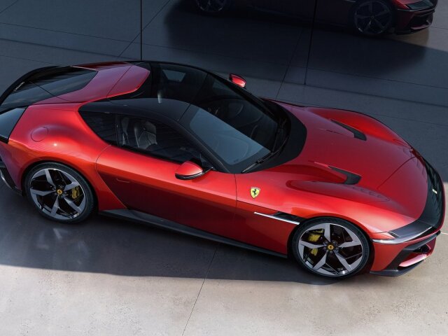 Ferrari 12Cilindri je jedným z posledných Ferrari s atmosférickým 12-valcom. Technika funguje perfektne, ale i tak sa musí vrátiť do servisu.