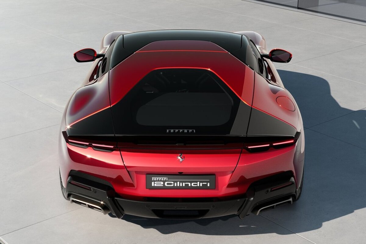 Ferrari 12Cilindri - 2025