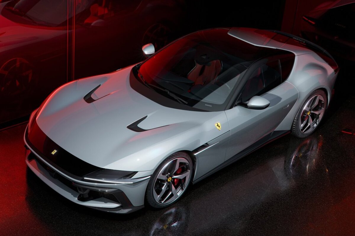 Ferrari 12Cilindri - 2025