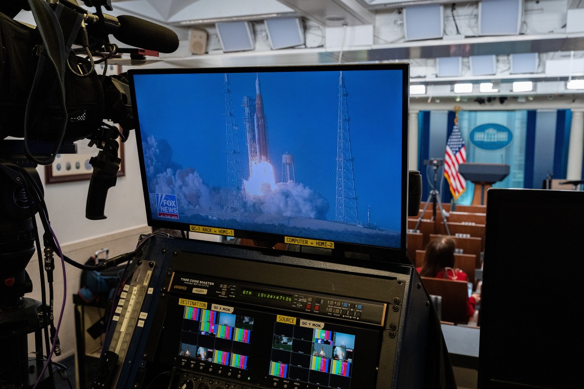 NASA Artemis Moonshot