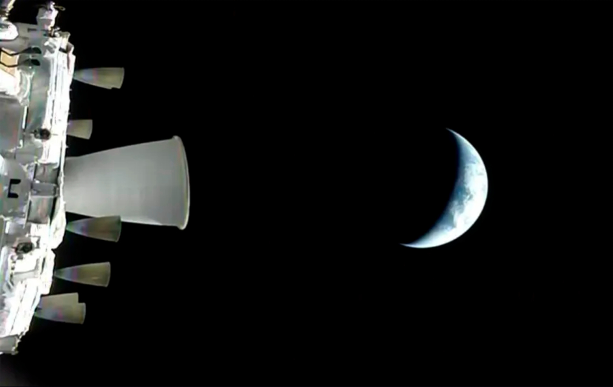 NASA Artemis Moonshot