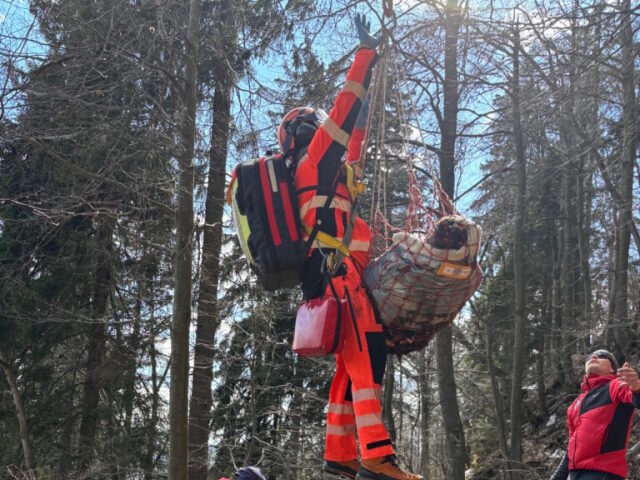 Horská záchranná služba (HZS)
