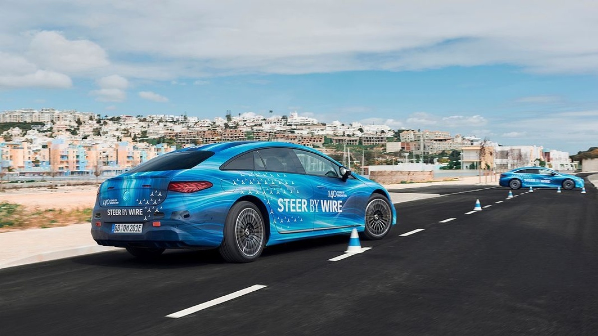 Mercedes-Benz EQS - riadenie steer-by-wire 2026